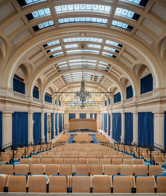 Vista da platéia da Estação Motiva Cultural.